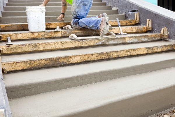 Concrete Steps Pouring in Burnsville