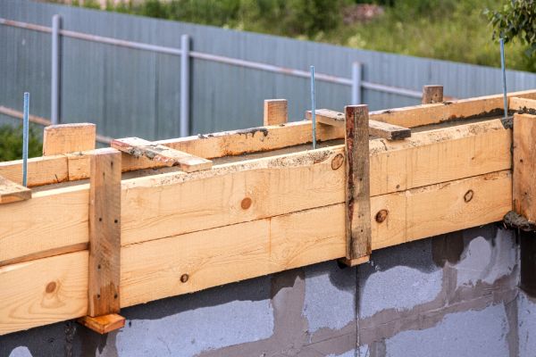 Poured Wall Construction in Burnsville