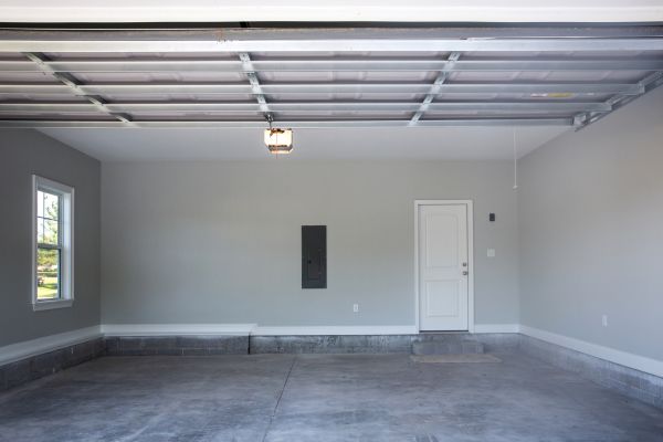 Garage Cementing in Burnsville