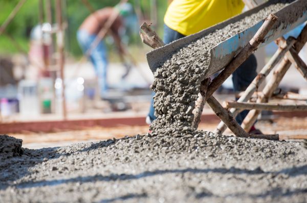 Outdoor Concrete Pouring in Burnsville